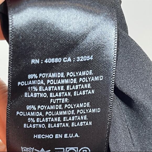 Black Halo Lingering Floral Pleated Mini Skirt Size 0 - Picture 9 of 9